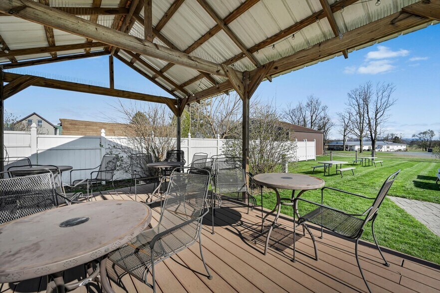 More Photos Of 9684 Old 22, Bethel Restaurant For Sale