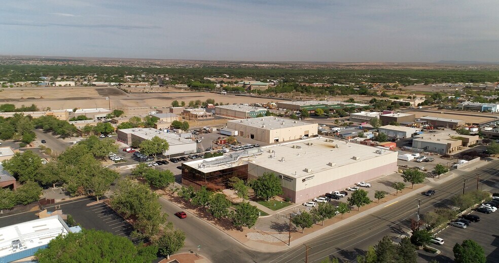 More Photos Of 8501 Washington St NE, Albuquerque Warehouse For Sale