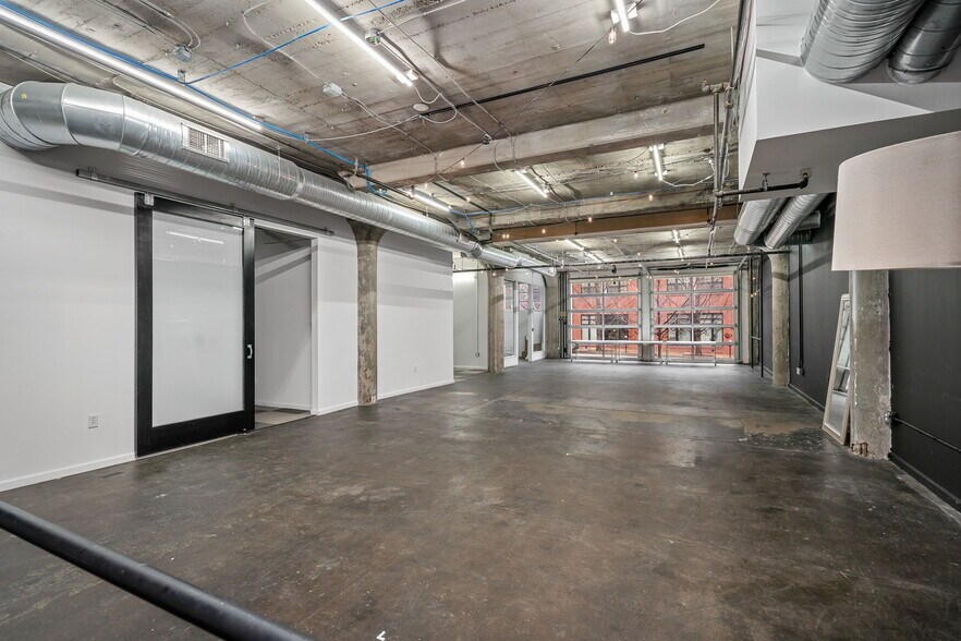 More Photos Of 511 N Garrison Ave, Saint Louis Office For Lease