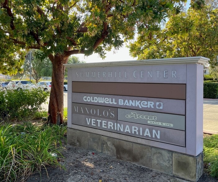 More Photos Of 23910-23928 Summerhill Ln, Valencia Unknown For Lease