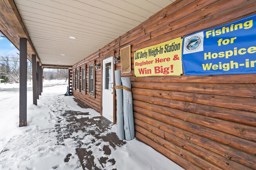 More Photos Of 596 Main St, Sterling Storefront Retail Office For Sale