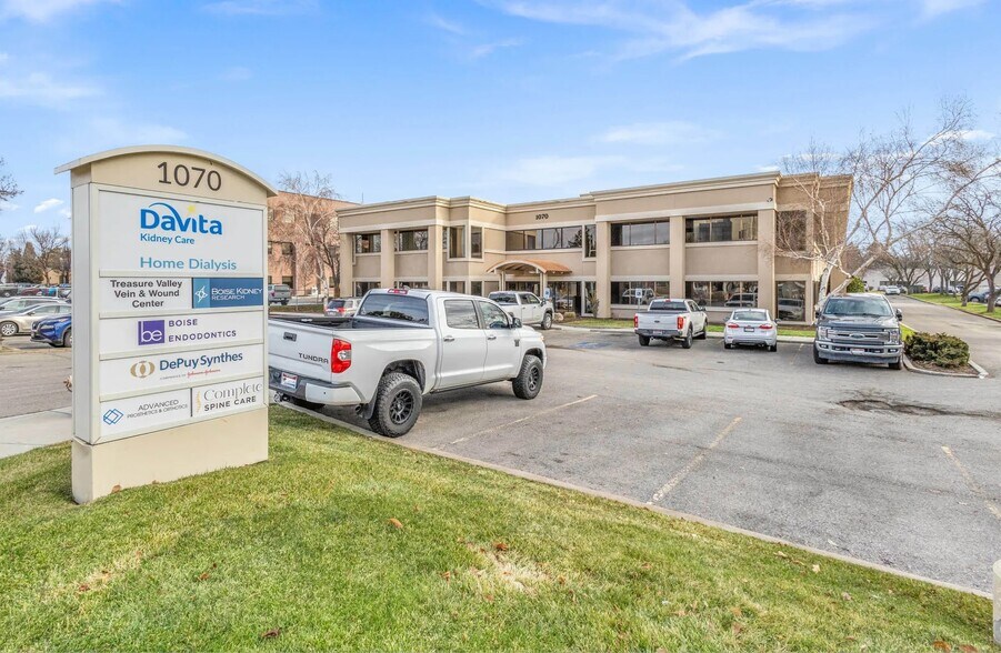 More Photos Of 1070 N Curtis Rd, Boise Medical For Lease