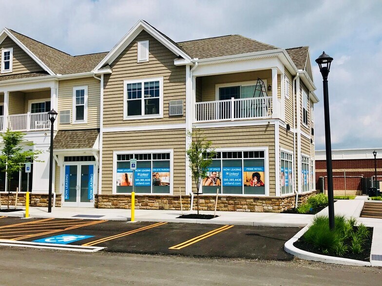 More Photos Of 100-300 Glenmose Rd, Fairport Storefront Retail Residential For Lease