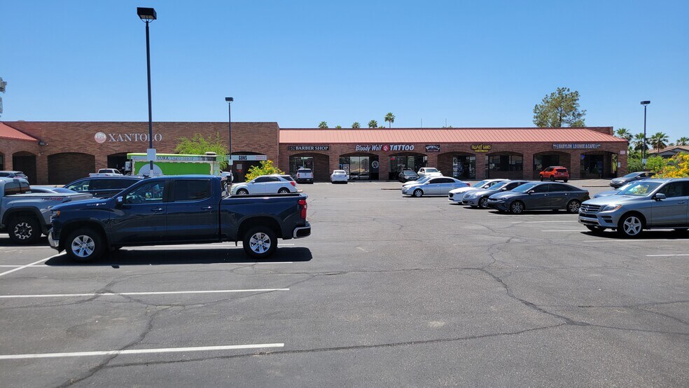 More Photos Of 4139 W Bell Rd, Phoenix Storefront For Sale