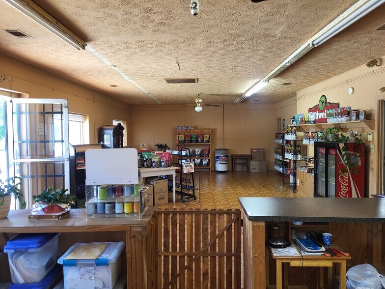 More Photos Of 8582 US Highway 29 N, Cusseta General Retail For Sale