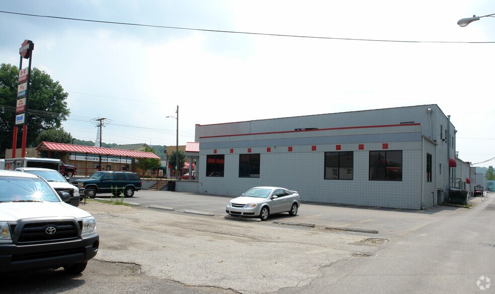 More Photos Of 4924 Maccorkle Ave SW, Charleston Auto Dealership For Sale