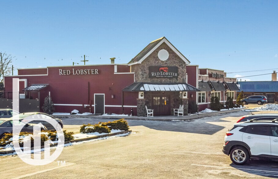 More Photos Of 935 Wayne Ave, Chambersburg Restaurant For Sale