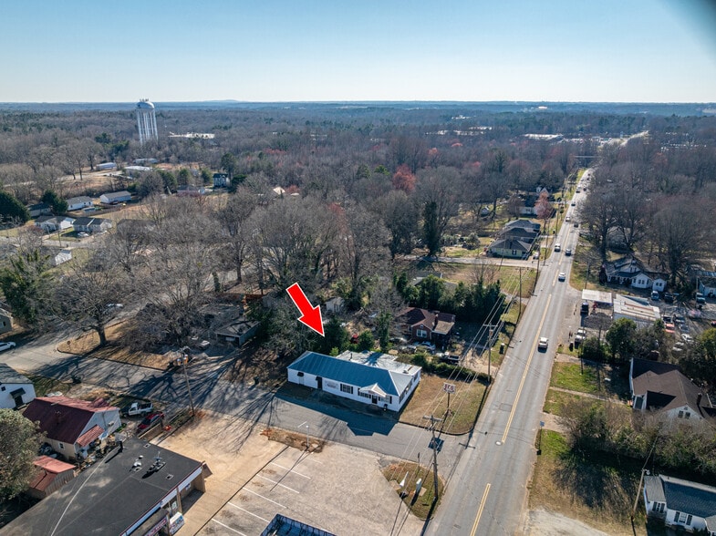 More Photos Of 801 W Church St, Cherryville Restaurant For Sale