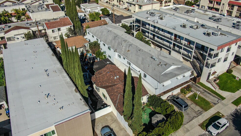 More Photos Of 1157 Justin Ave, Glendale Apartments For Sale