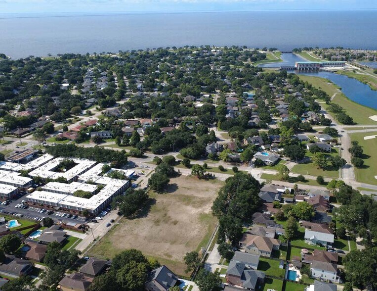 More Photos Of 6101 Chatham Dr, New Orleans Apartments For Sale