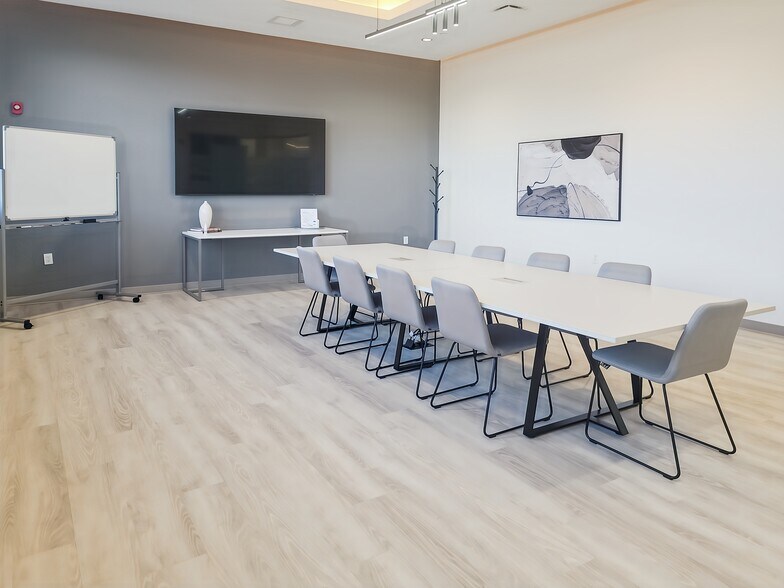 More Photos Of 6040 Hillside Center Cir, Nolensville Coworking Space