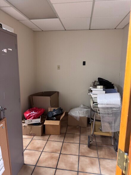 More Photos Of 2660 SW 3rd St, Miami Office For Sale