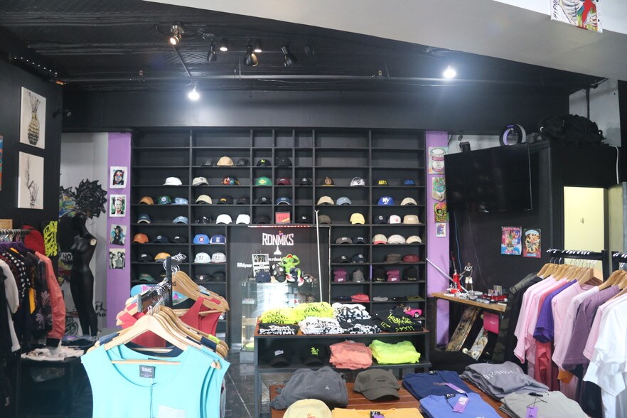 More Photos Of 119 Knickerbocker Ave, Brooklyn Apartments For Lease