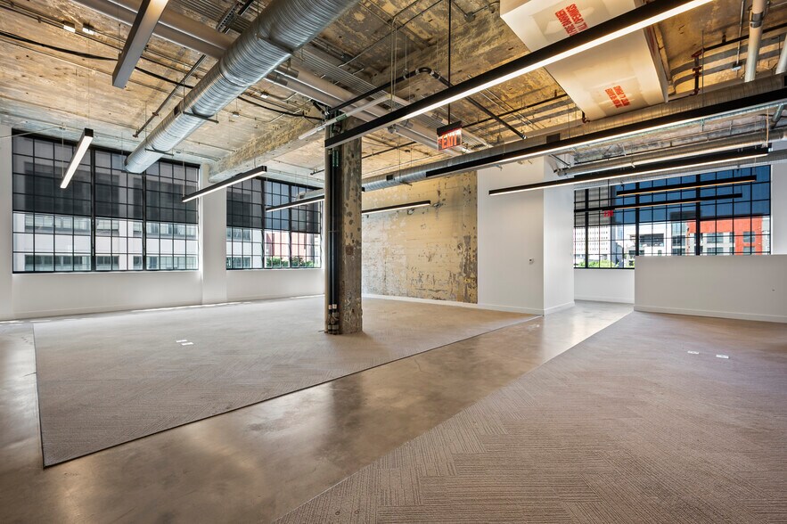 More Photos Of 525 Vine St, Winston-Salem Office For Lease