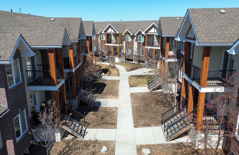 More Photos Of 6 Noble Close, St. Albert Apartments For Sale