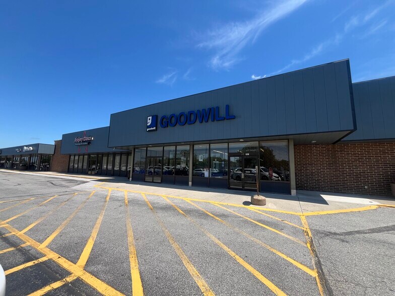 More Photos Of 505 N Ankeny Blvd, Ankeny Unknown For Lease