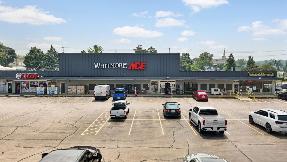 More Photos Of 340-358 W Maple St, New Lenox Storefront For Sale