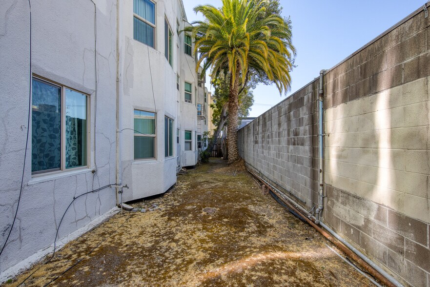More Photos Of 2525 Durant Ave, Berkeley Apartments For Sale