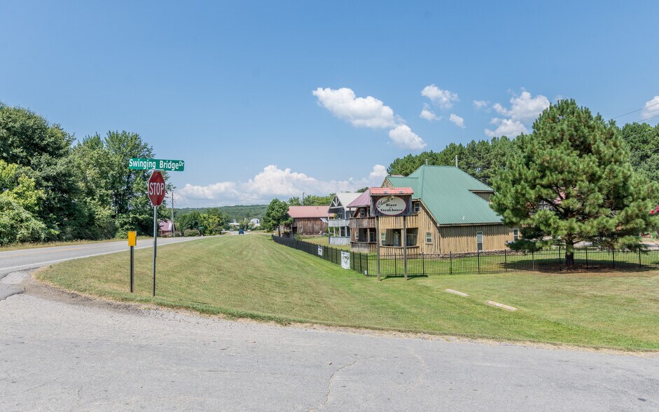 More Photos Of 35 Swinging Bridge Dr, Heber Springs Freestanding For Sale