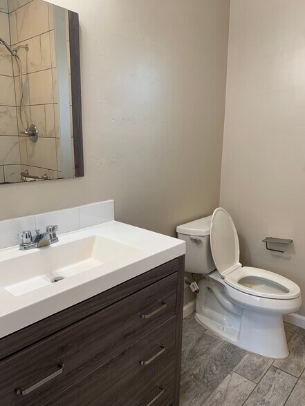 More Photos Of 5799 Arboga Rd, Olivehurst Specialty For Sale