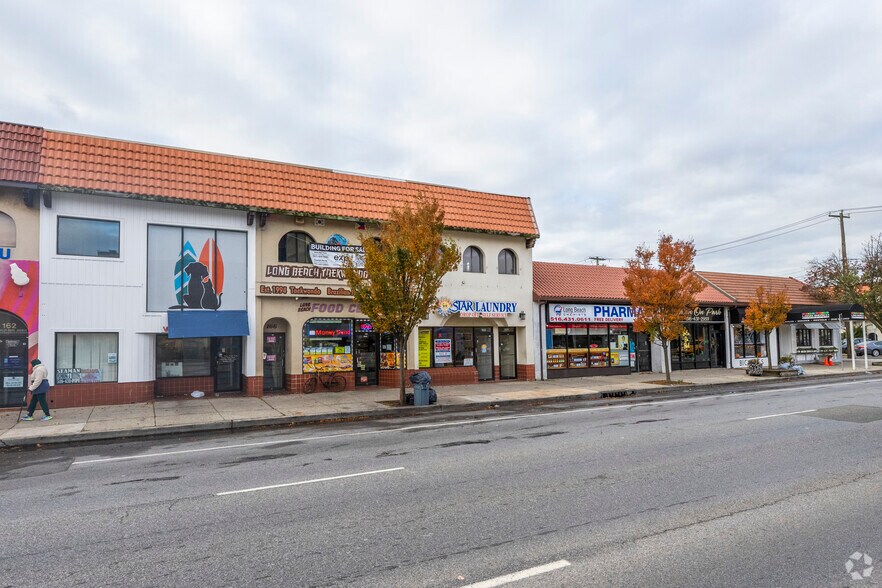 More Photos Of 166 W Park Ave, Long Beach Storefront Retail Office For Sale