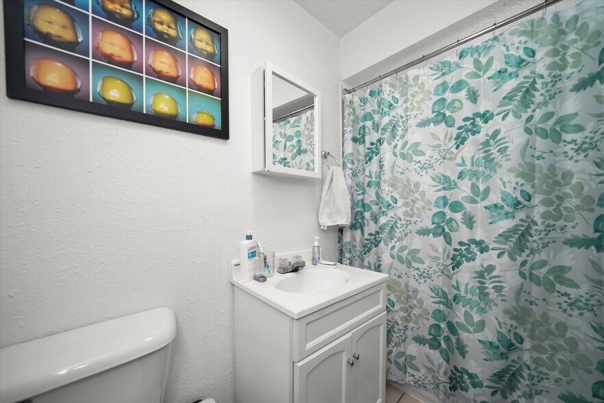 More Photos Of 3501 W Palmer St, Chicago Apartments For Sale