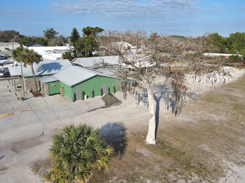 More Photos Of 2405 US-441 Hwy, Okeechobee Restaurant For Sale