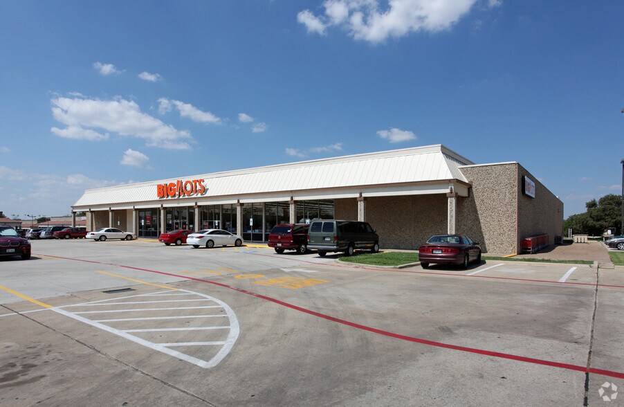 Primary Photo Of 2865 Valley View Ln, Dallas Freestanding For Lease
