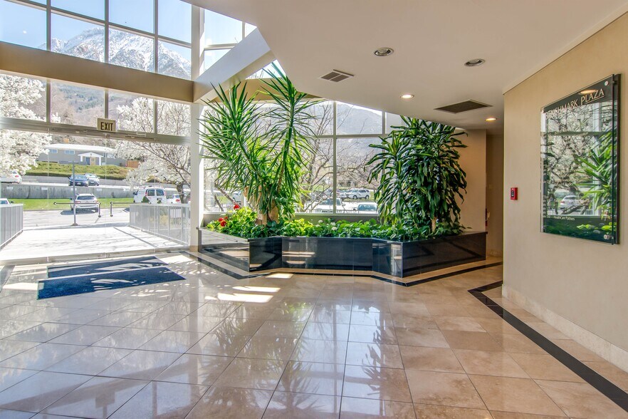 More Photos Of 4525 S Wasatch Blvd, Salt Lake City Office For Lease