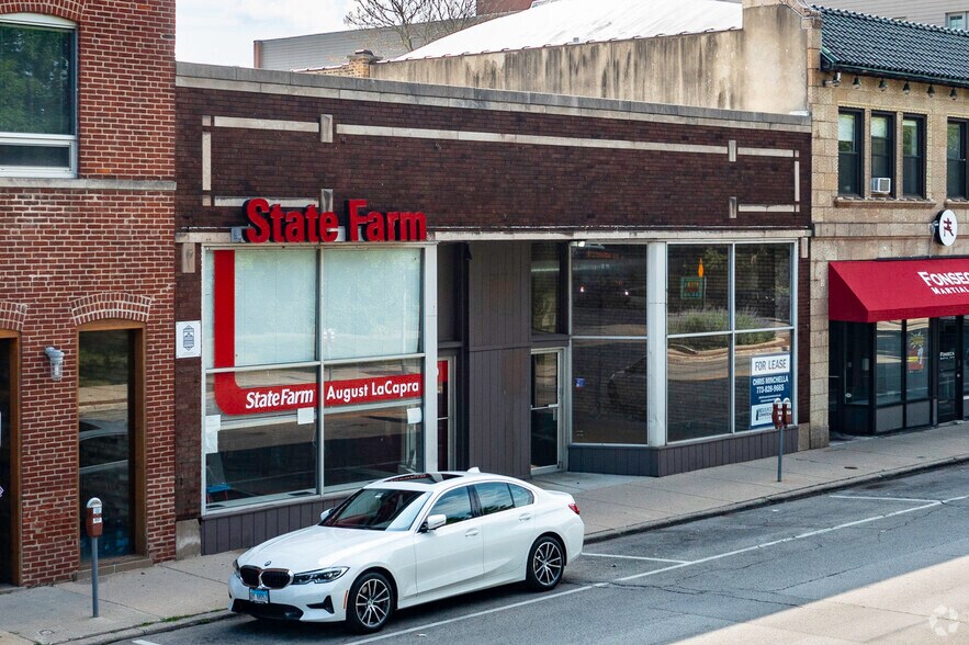 More Photos Of 827-829 Chicago Ave, Evanston Storefront For Lease