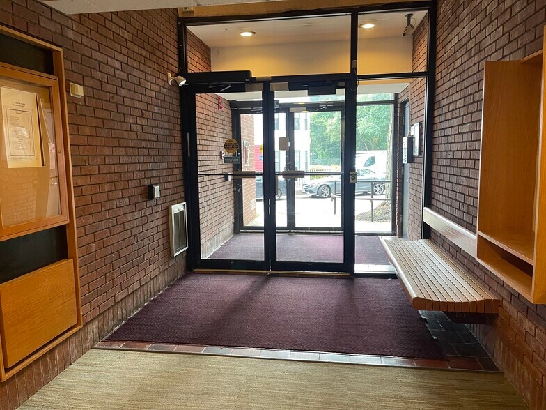 More Photos Of 777 Concord Ave, Cambridge Medical For Lease