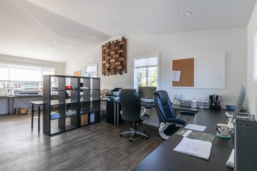 More Photos Of 9645-9655 SW Beaverton Hillsdale Hwy, Beaverton Medical For Sale