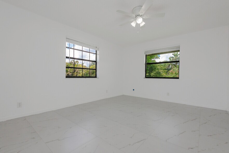 More Photos Of 10675-10687 Royal Palm Blvd, Coral Springs Apartments For Sale