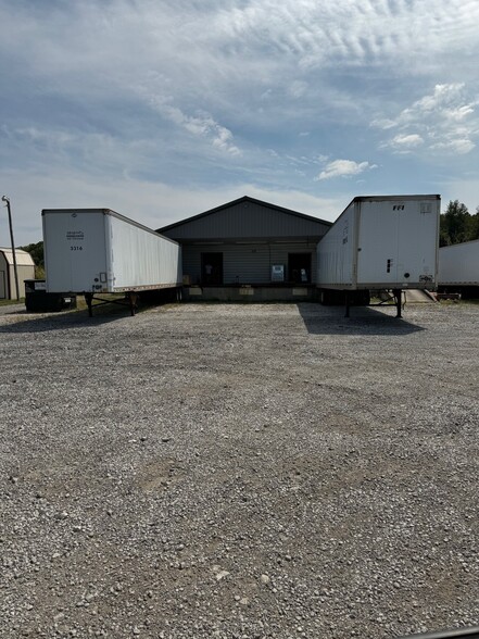 Primary Photo Of 16011 State Road 60, Borden Convenience Store For Lease