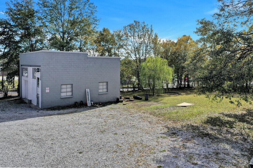 More Photos Of 12461 Veterans Memorial Hwy, Douglasville Loft Creative Space For Lease