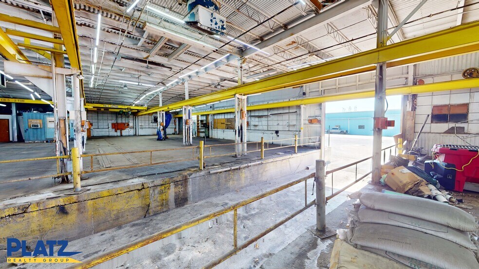 More Photos Of 3700 Oakwood Ave, Youngstown Manufacturing For Lease