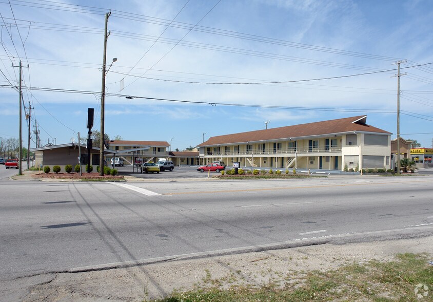 Primary Photo Of 601 N Marine Blvd, Jacksonville Hospitality For Sale