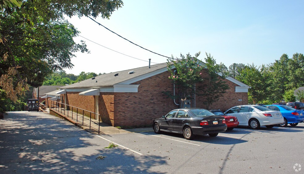 More Photos Of 1009 Grove Rd, Greenville Medical For Sale