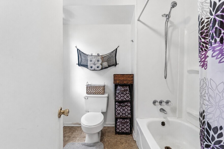 More Photos Of 873 W Lombard St, Baltimore Multifamily For Sale