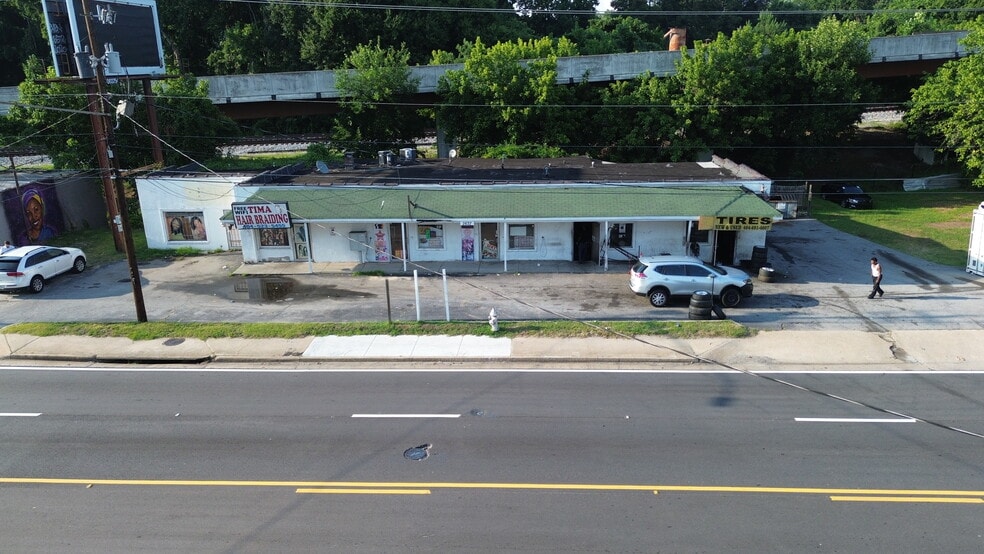 More Photos Of 2635-2637 Martin Luther King Jr Dr SW, Atlanta General Retail For Sale