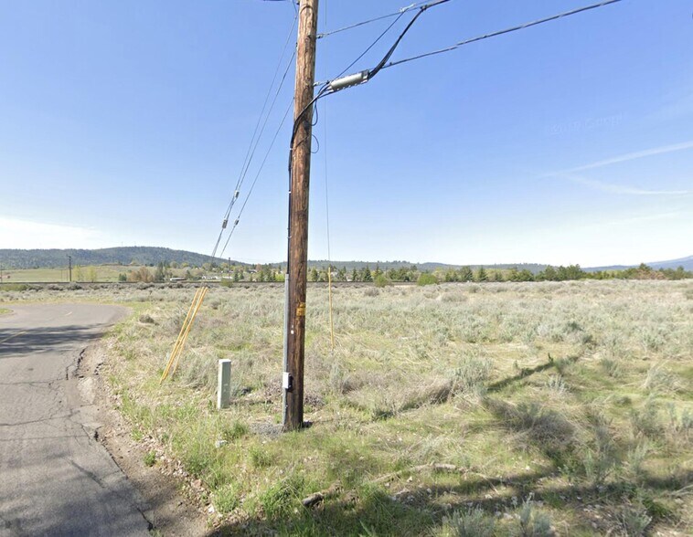 More Photos Of 3200 Quarry St, Klamath Falls Land For Sale