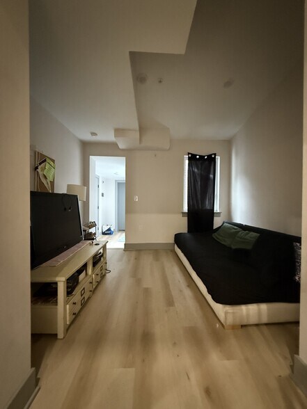 More Photos Of 251 S 12th St, Philadelphia Apartments For Sale