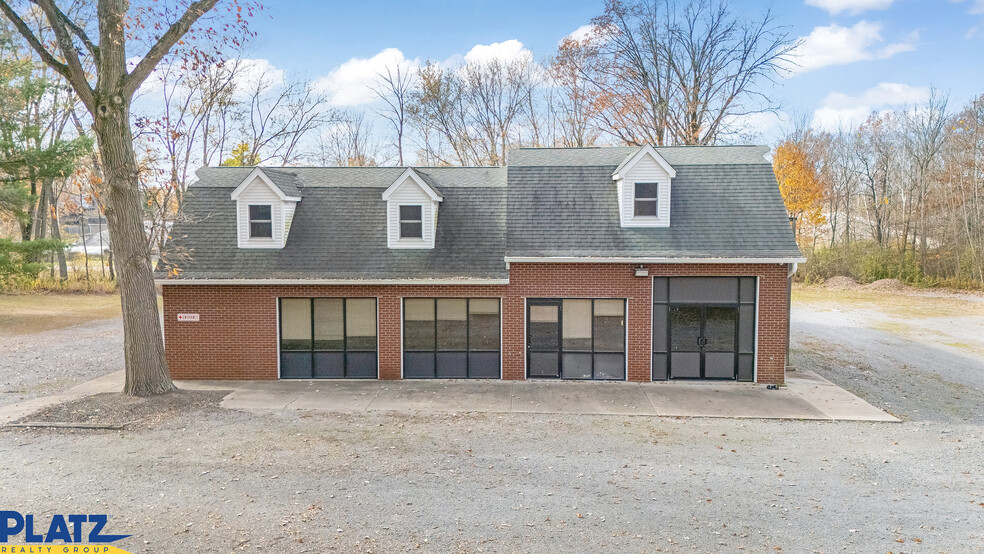 Primary Photo Of 170 Duquesne St, Columbiana Storefront Retail Office For Lease