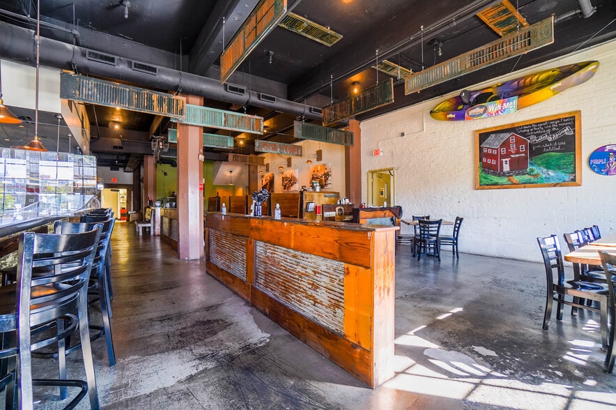 More Photos Of 135 E 2nd St, Dayton Restaurant For Sale