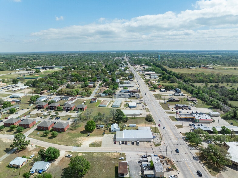 More Photos Of 1306 W Cameron Ave, Rockdale Religious Facility For Sale