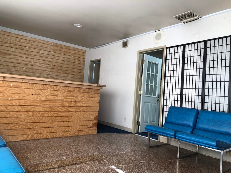 More Photos Of 15640 S Normandie Ave, Gardena Office For Lease