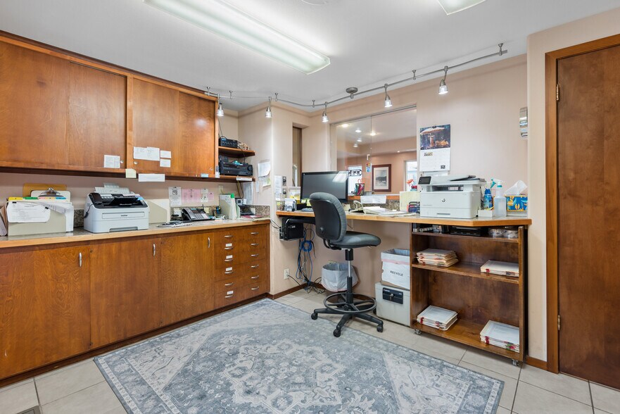 More Photos Of 412 N Main St, Coupeville Healthcare For Sale