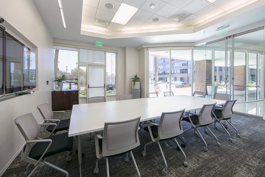 More Photos Of 770 The City Dr S, Orange Unknown For Lease