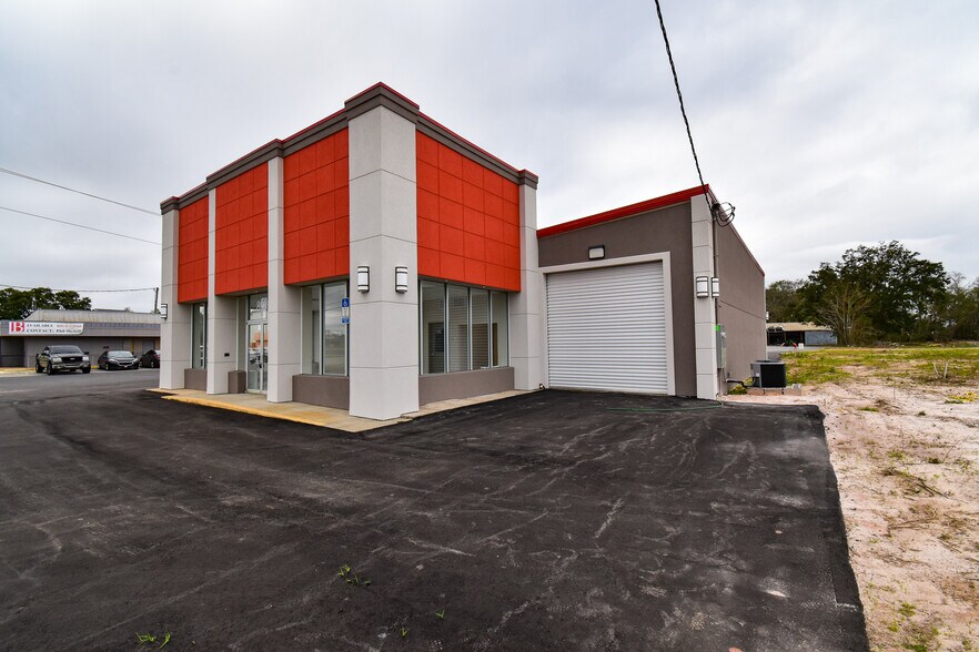 More Photos Of 8969 Pensacola Blvd, Pensacola Auto Repair For Sale