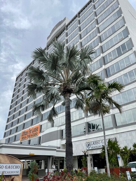 More Photos Of 2455 E Sunrise Blvd, Fort Lauderdale Loft Creative Space For Sale